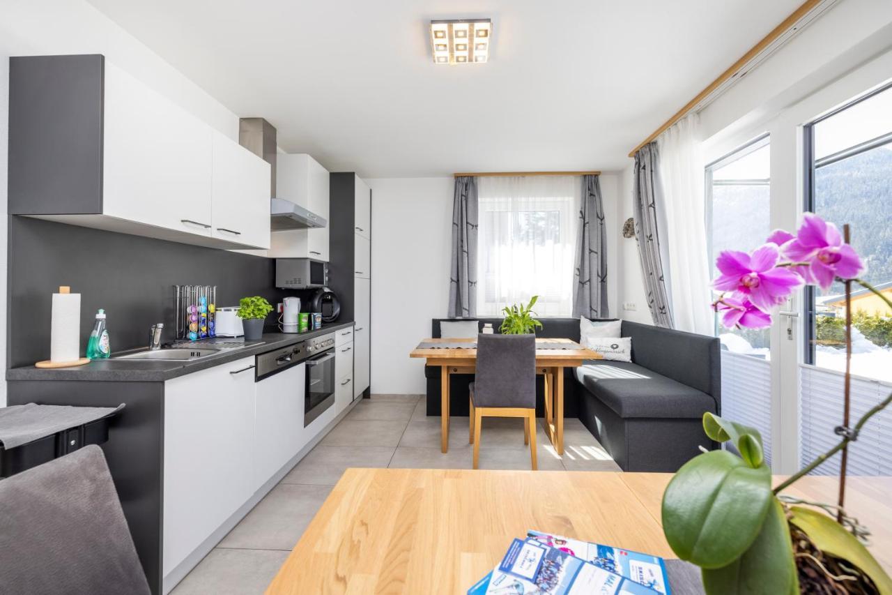 Fischis Alpen Appartements Flachau Bagian luar foto
