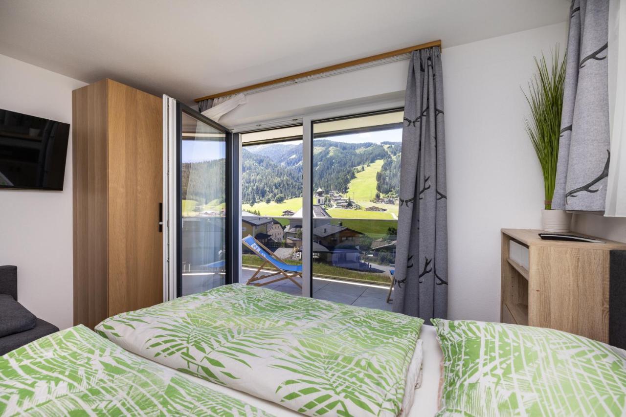 Fischis Alpen Appartements Flachau Bagian luar foto